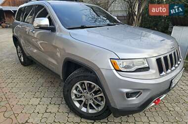Внедорожник / Кроссовер Jeep Grand Cherokee 2015 в 