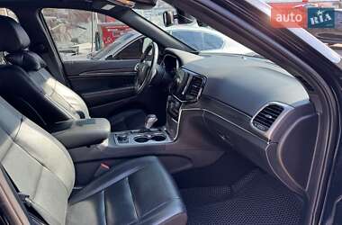 Внедорожник / Кроссовер Jeep Grand Cherokee 2019 в 