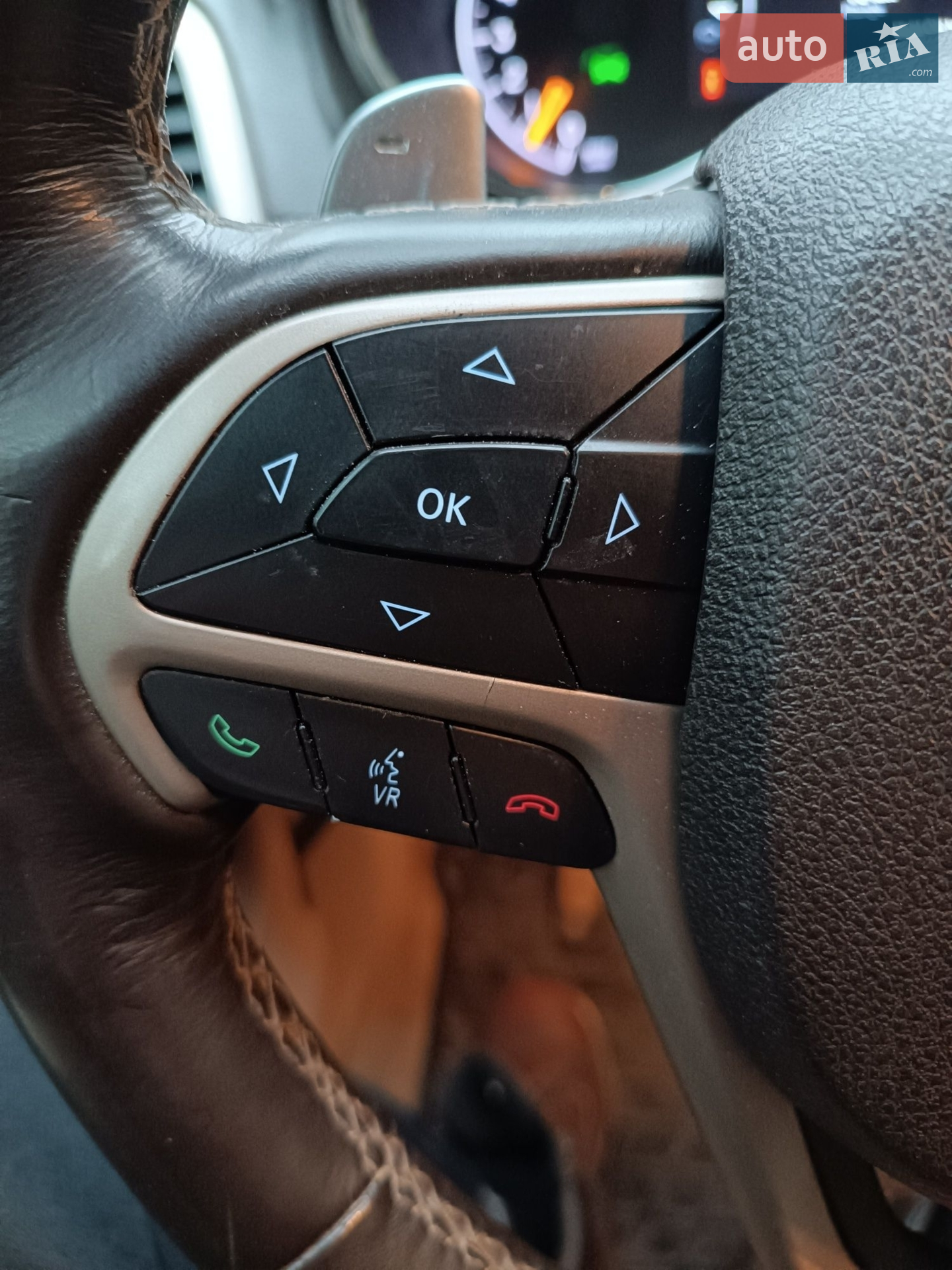 2013 Jeep Grand Cherokee - мініатюра 3