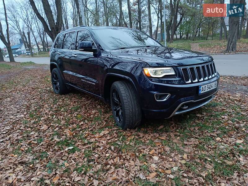 Позашляховик / Кросовер Jeep Grand Cherokee 2013 в Чернівцях