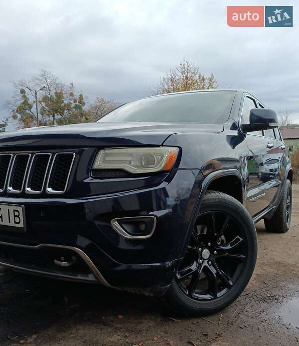 Позашляховик / Кросовер Jeep Grand Cherokee 2013 в Чернівцях