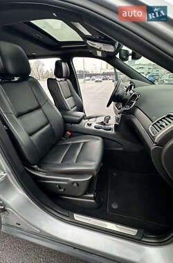 Внедорожник / Кроссовер Jeep Grand Cherokee 2020 в 