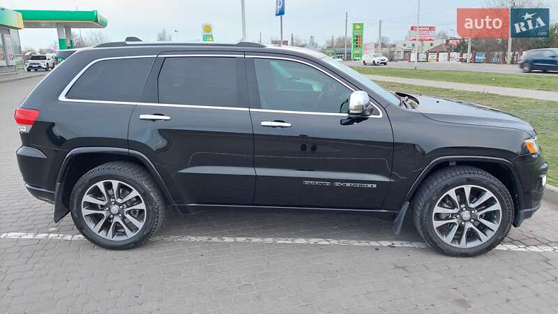 Позашляховик / Кросовер Jeep Grand Cherokee 2016 в Новомосковську