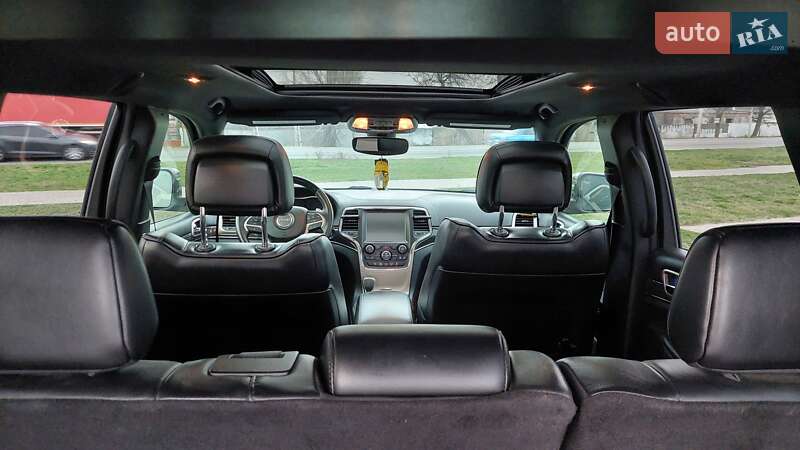 Позашляховик / Кросовер Jeep Grand Cherokee 2016 в Новомосковську