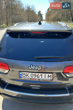 Внедорожник / Кроссовер Jeep Grand Cherokee 2019 в Ровно