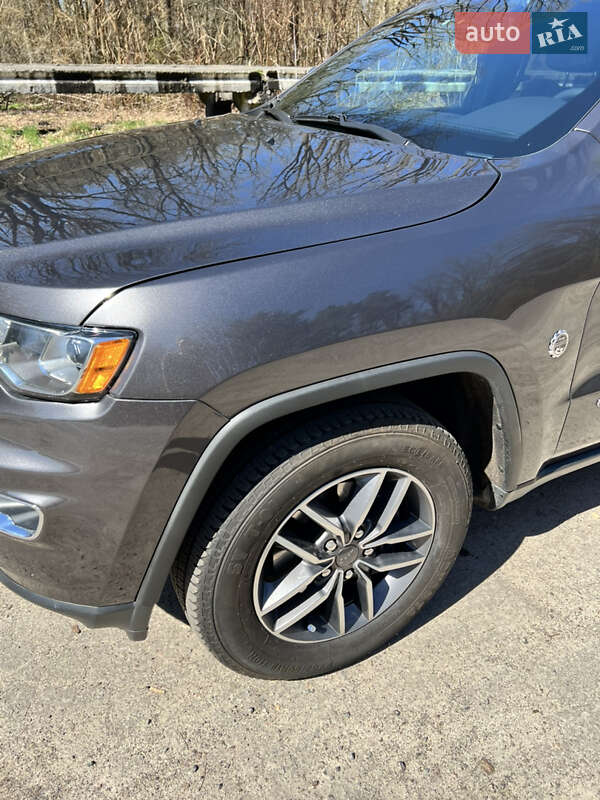 Внедорожник / Кроссовер Jeep Grand Cherokee 2019 в Ровно фото 18 Внедорожник / Кроссовер Jeep Grand Cherokee 2019 в Ровно