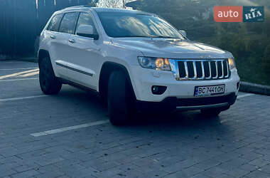 Позашляховик / Кросовер Jeep Grand Cherokee 2012 в 