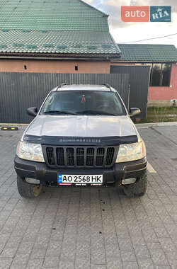 Внедорожник / Кроссовер Jeep Grand Cherokee 2003 в Великом Березном