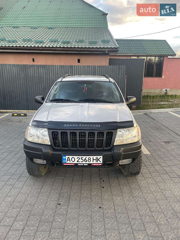 Jeep Grand Cherokee 2003