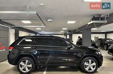 Внедорожник / Кроссовер Jeep Grand Cherokee 2014 в 