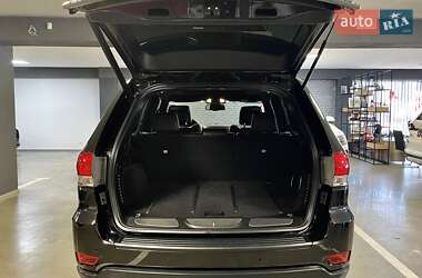 Внедорожник / Кроссовер Jeep Grand Cherokee 2014 в 