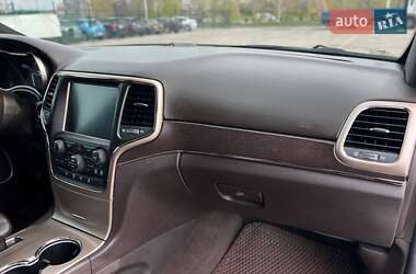 Позашляховик / Кросовер Jeep Grand Cherokee 2014 в 