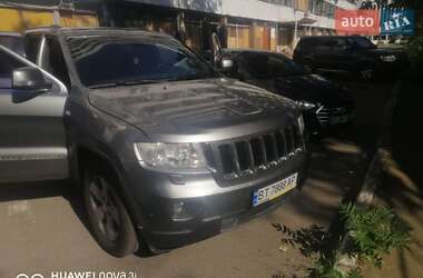Внедорожник / Кроссовер Jeep Grand Cherokee 2013 в 