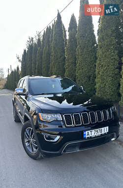 Внедорожник / Кроссовер Jeep Grand Cherokee 2018 в 
