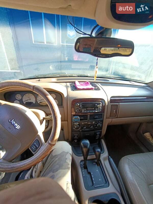 Внедорожник / Кроссовер Jeep Grand Cherokee 2003 в Берегомете