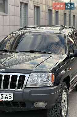 Внедорожник / Кроссовер Jeep Grand Cherokee 2002 в Запорожье