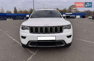 Внедорожник / Кроссовер Jeep Grand Cherokee 2019 в 