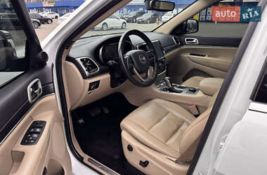 Внедорожник / Кроссовер Jeep Grand Cherokee 2019 в 