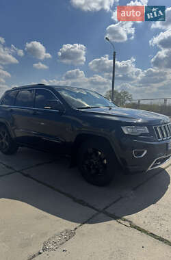 Внедорожник / Кроссовер Jeep Grand Cherokee 2013 в 