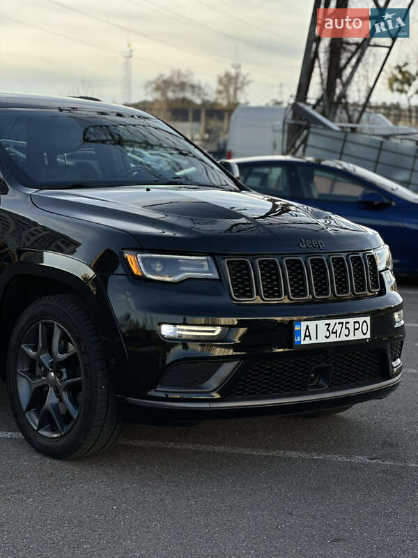 Внедорожник / Кроссовер Jeep Grand Cherokee 2018 в Буче