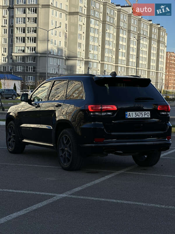 Внедорожник / Кроссовер Jeep Grand Cherokee 2018 в Буче