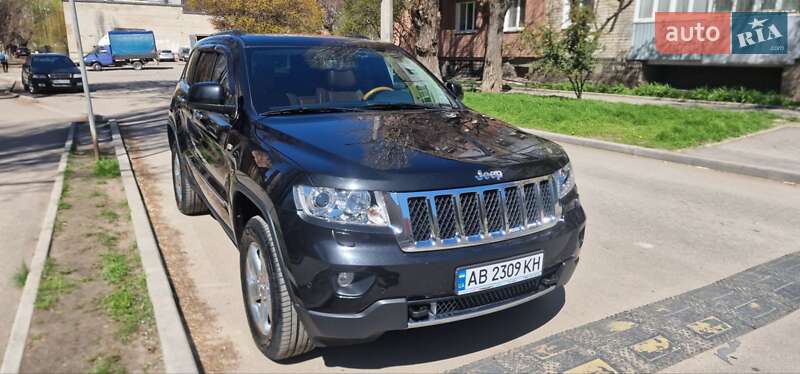 Внедорожник / Кроссовер Jeep Grand Cherokee 2012 в Кропивницком