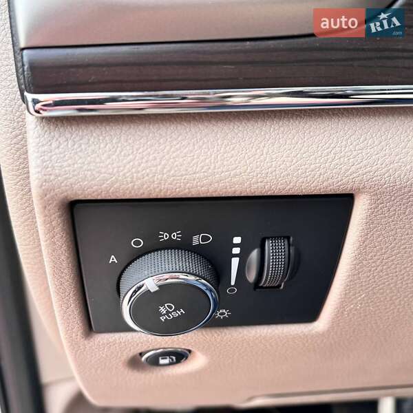 Внедорожник / Кроссовер Jeep Grand Cherokee 2014 в Одессе
