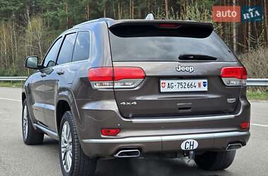Внедорожник / Кроссовер Jeep Grand Cherokee 2018 в 