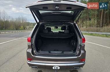 Внедорожник / Кроссовер Jeep Grand Cherokee 2018 в 