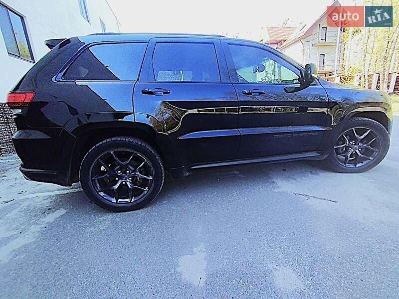 Внедорожник / Кроссовер Jeep Grand Cherokee 2019 в Харькове