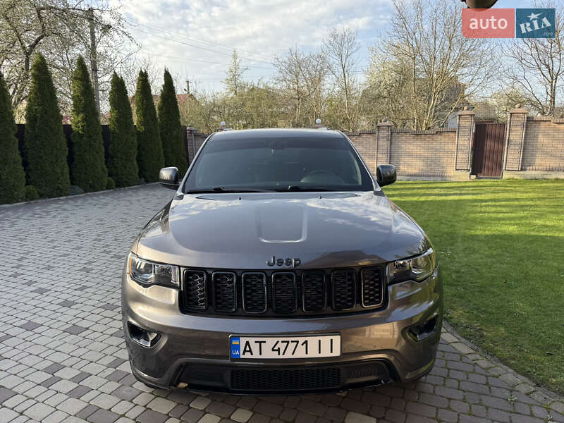 Позашляховик / Кросовер Jeep Grand Cherokee 2020 в Коломиї