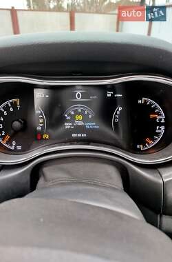 Внедорожник / Кроссовер Jeep Grand Cherokee 2017 в 