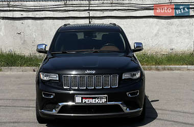 Внедорожник / Кроссовер Jeep Grand Cherokee 2015 в 