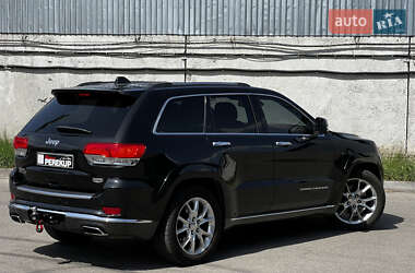 Внедорожник / Кроссовер Jeep Grand Cherokee 2015 в 