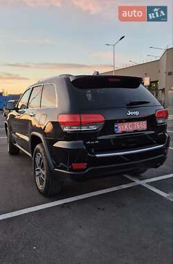 Внедорожник / Кроссовер Jeep Grand Cherokee 2018 в 