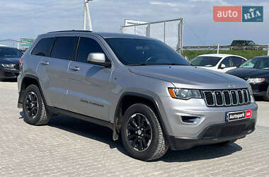 Внедорожник / Кроссовер Jeep Grand Cherokee 2018 в 