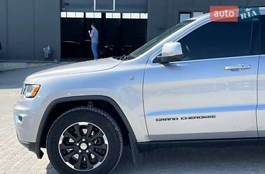Внедорожник / Кроссовер Jeep Grand Cherokee 2018 в 