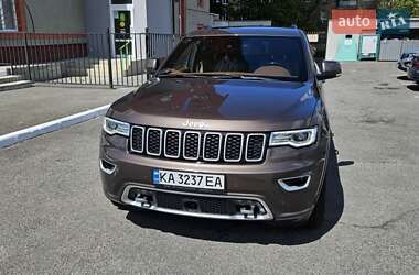Внедорожник / Кроссовер Jeep Grand Cherokee 2021 в Киеве