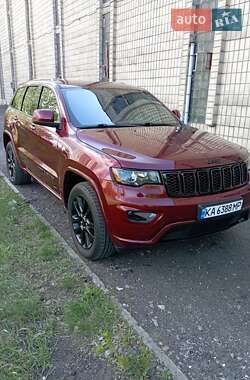 Внедорожник / Кроссовер Jeep Grand Cherokee 2019 в 