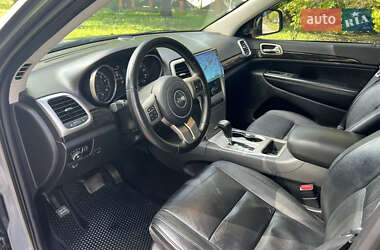 Внедорожник / Кроссовер Jeep Grand Cherokee 2012 в 