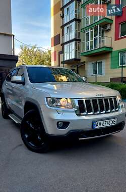 Внедорожник / Кроссовер Jeep Grand Cherokee 2011 в Киеве