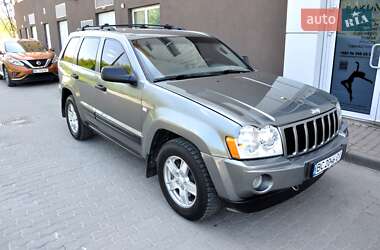 Внедорожник / Кроссовер Jeep Grand Cherokee 2006 в 