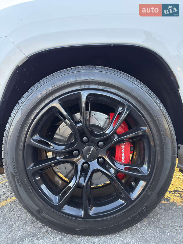 Внедорожник / Кроссовер Jeep Grand Cherokee 2017 в Киеве фото 11 Внедорожник / Кроссовер Jeep Grand Cherokee 2017 в Киеве