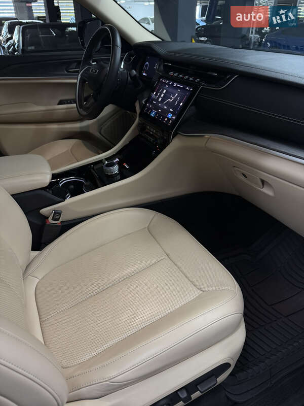 Позашляховик / Кросовер Jeep Grand Cherokee 2021 в Одесі