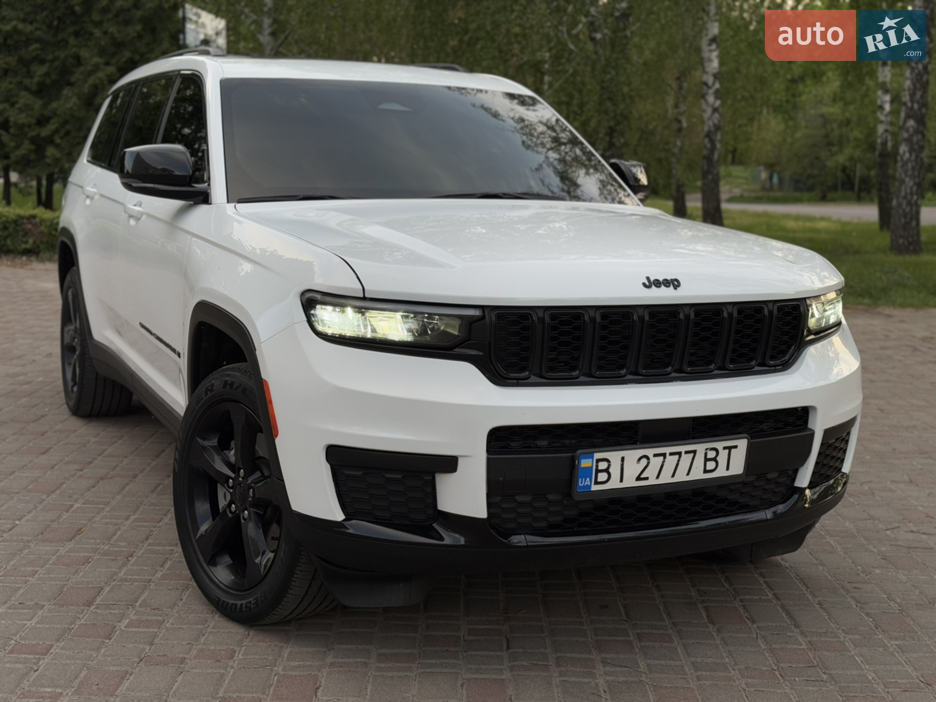 2022 Jeep Grand Cherokee - мініатюра 24