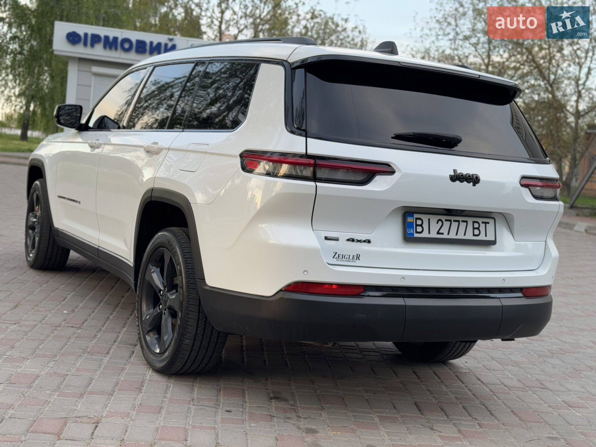 2022 Jeep Grand Cherokee - мініатюра 46