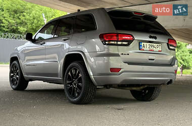 Позашляховик / Кросовер Jeep Grand Cherokee 2020 в 