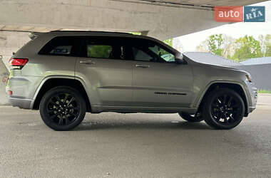 Позашляховик / Кросовер Jeep Grand Cherokee 2020 в 