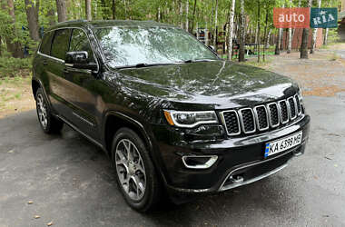 Позашляховик / Кросовер Jeep Grand Cherokee 2018 в 