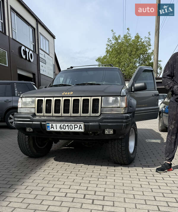 Внедорожник / Кроссовер Jeep Grand Cherokee 1997 в Киеве